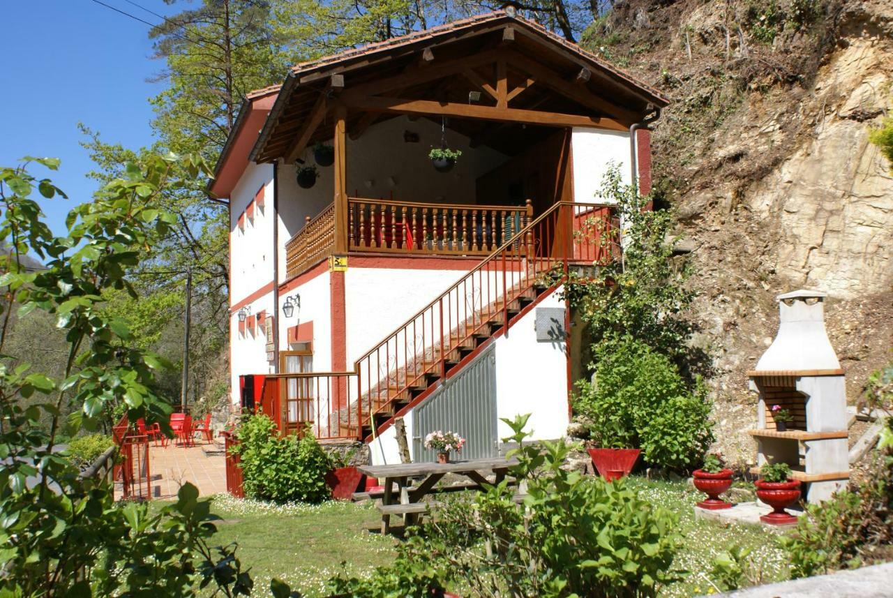 Hotel Casa Rural Priena Covadonga Zewnętrze zdjęcie